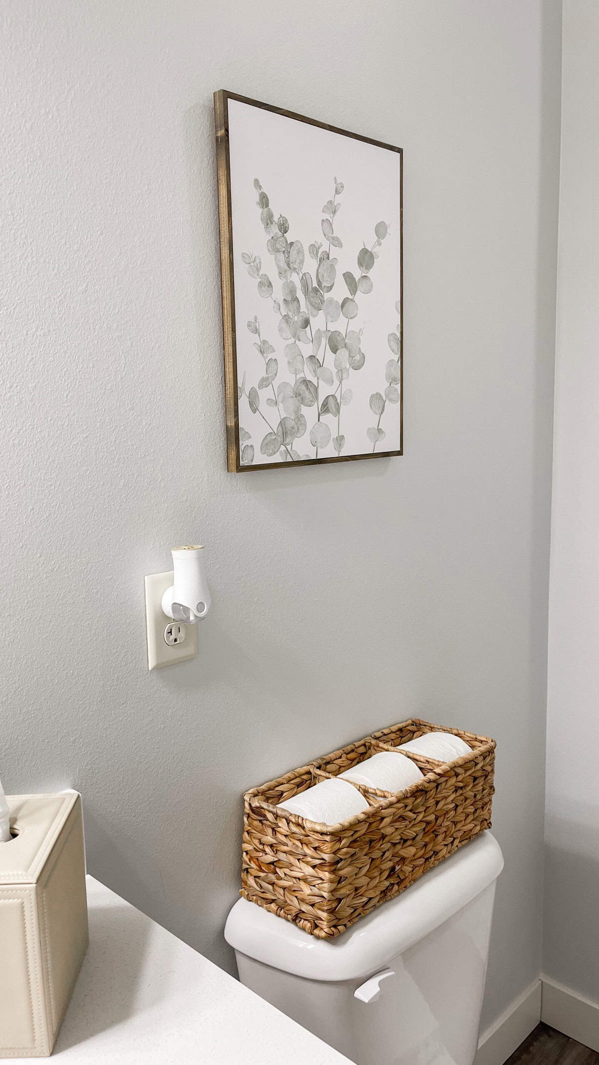 12+ Functional Walmart Bathroom Decor Finds - Kelsey Kooima